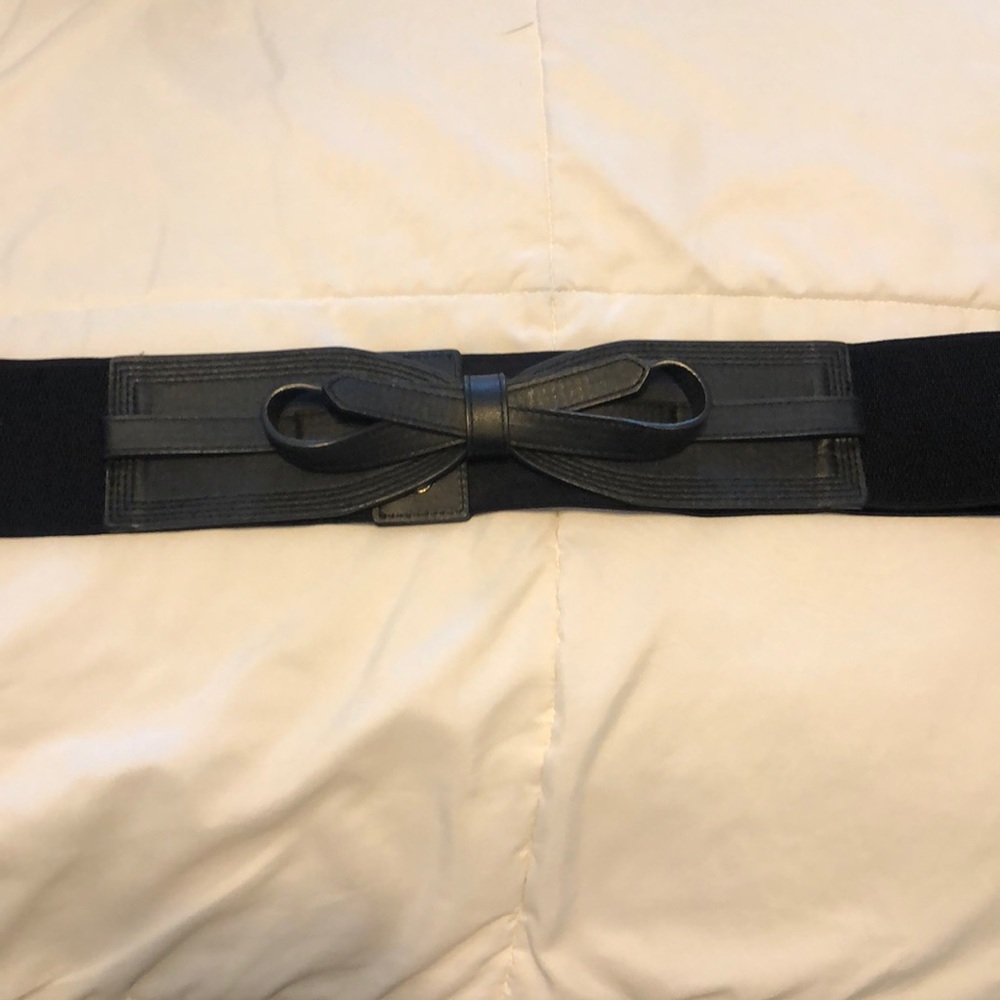 Torrid black elastic belt with bow!❤️